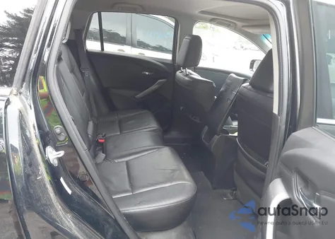 2015 Acura Rdx z USA, uszkodzony, nr VIN 5J8TB3H33FL004351